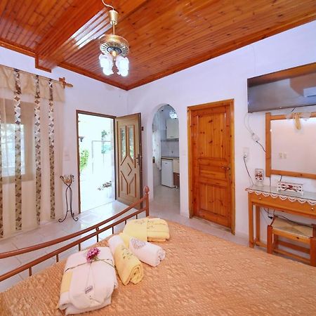 Vasia'S Small Villa Skopelos Zewnętrze zdjęcie