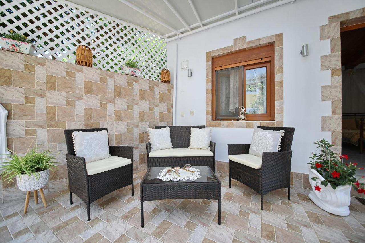 Vasia'S Small Villa Skopelos Zewnętrze zdjęcie