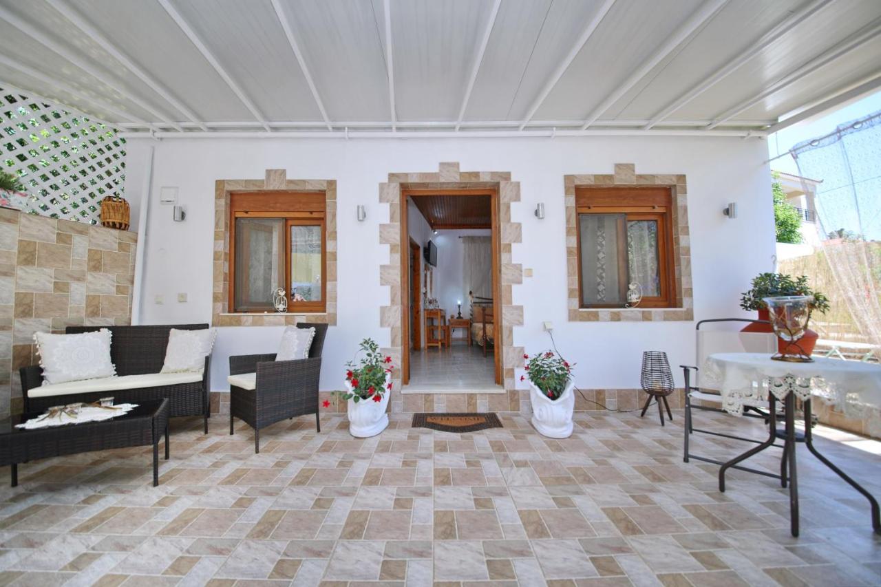 Vasia'S Small Villa Skopelos Zewnętrze zdjęcie