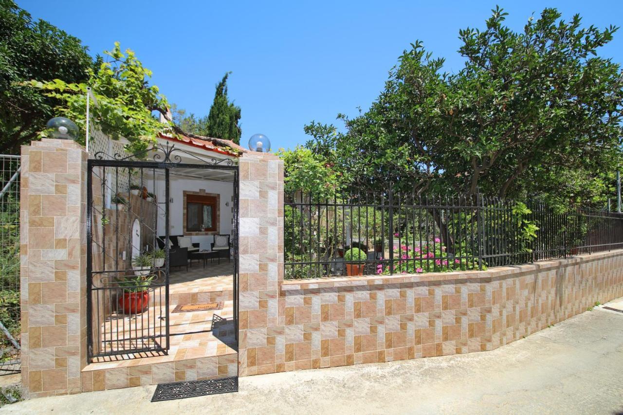 Vasia'S Small Villa Skopelos Zewnętrze zdjęcie